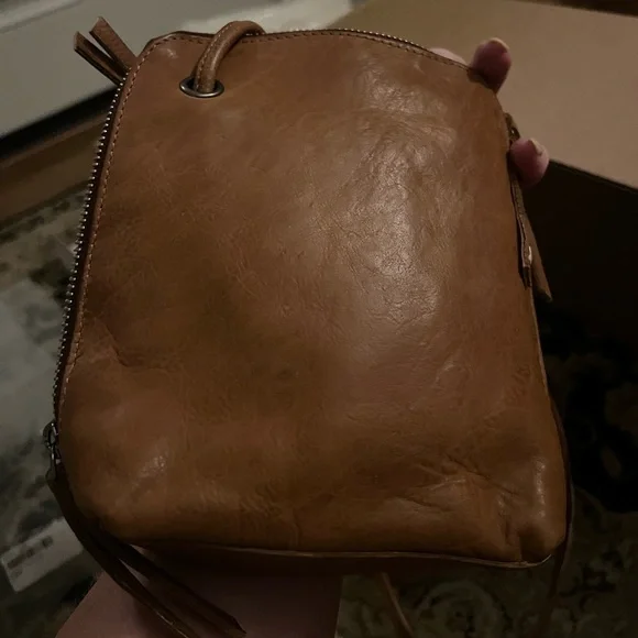 Latico Marge Saddle Crossbody Bag with X Stitch Detail, New in bag (not tagged) - Picture 13 of 13